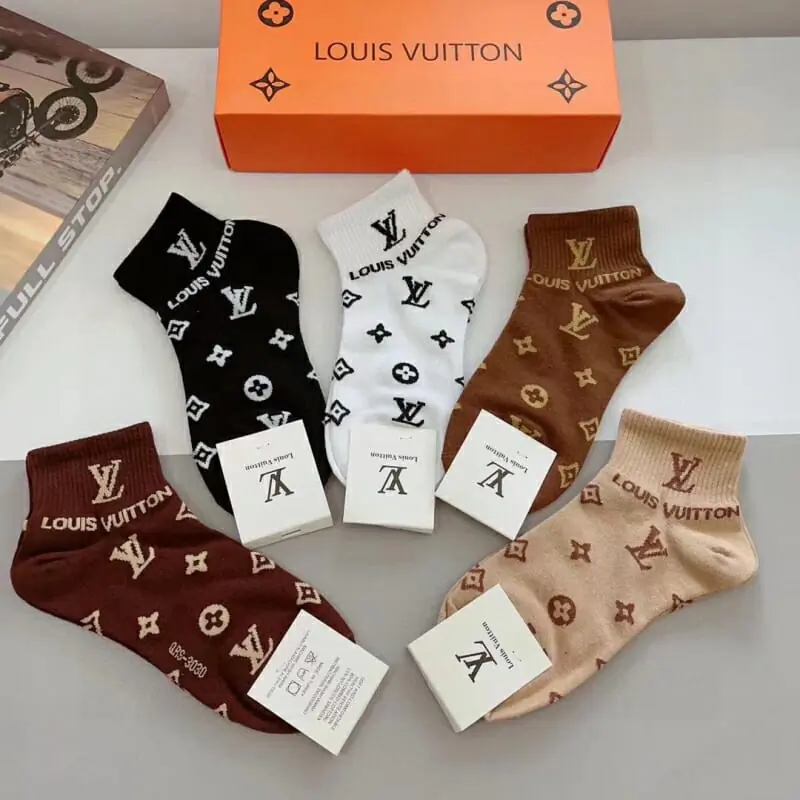 louis vuitton lv chaussettes s_12422434